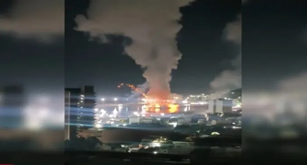 Venezuela'da patlama sesleri! Başkent Caracas’ta dumanlar yükseliyor